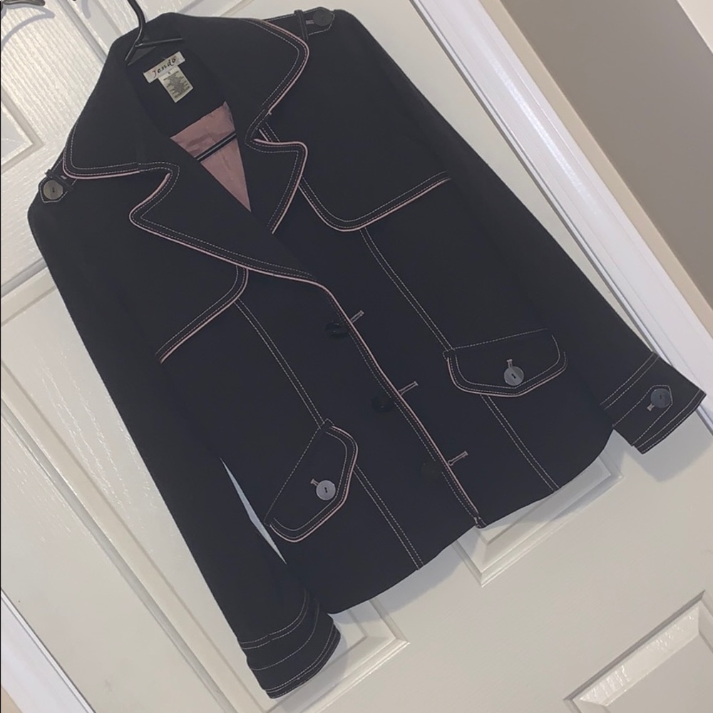 Jendo women’s blazer - charcoal grey / pink